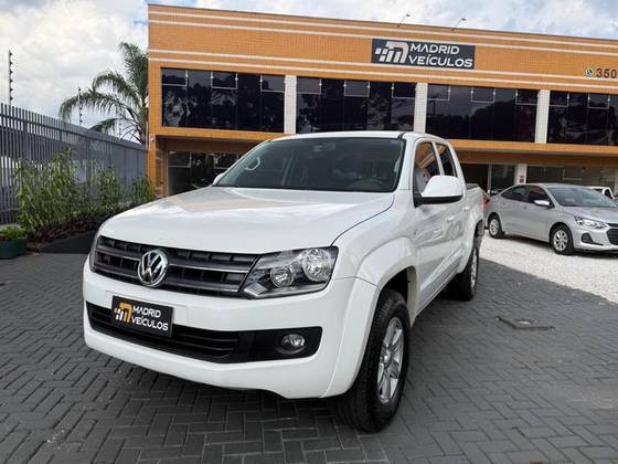 VOLKSWAGEN AMAROK 2.0 TRENDLINE 4X4 CD 16V TURBO INTERCOOLER DIESEL 4P AUTOMÁTICO